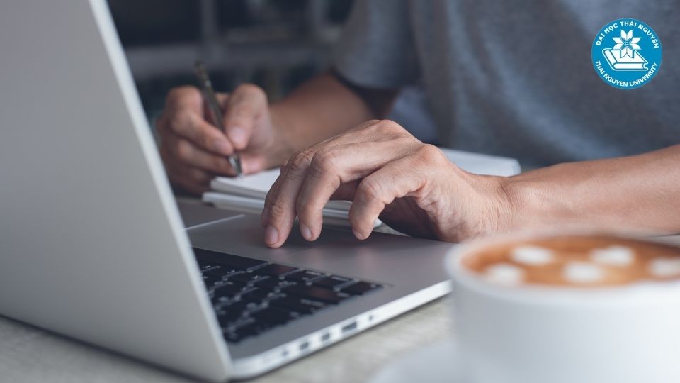 Học đại học theo hình thức từ xa tại đại học Thái Nguyên