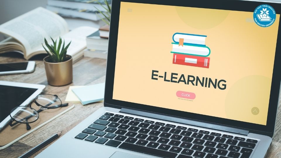 Có nên học đại học liên thông hay lựa chọn hình thức học khác?