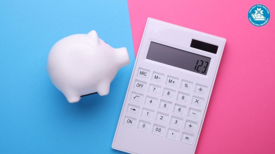 Báo cáo mức lương ngành tài chính và lộ trình thăng tiến
