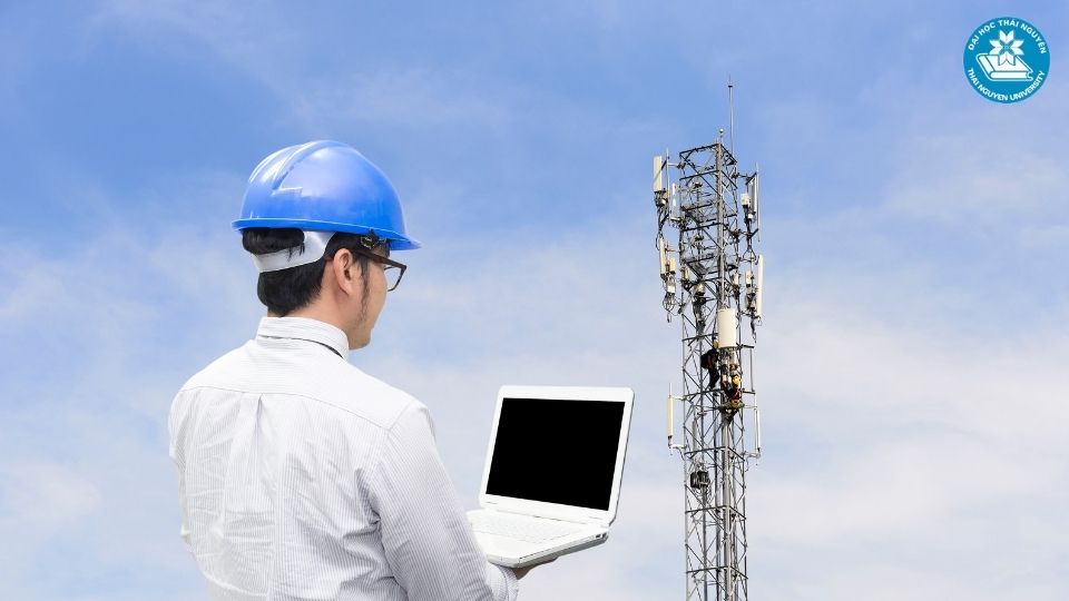 Các chuyên ngành của điện tử viễn thông phổ biến
